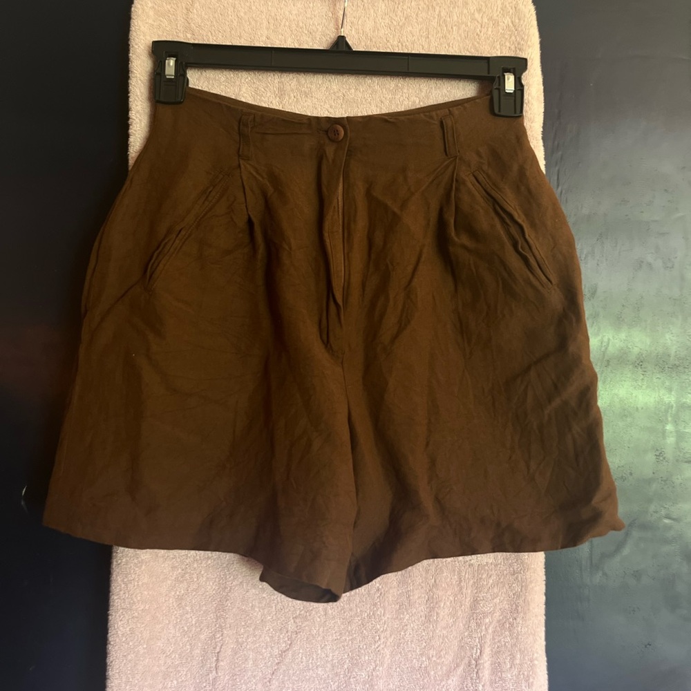 🔔🕊️EXCELLENT CONDITION Ann Taylor Brown High-Waisted Shorts
